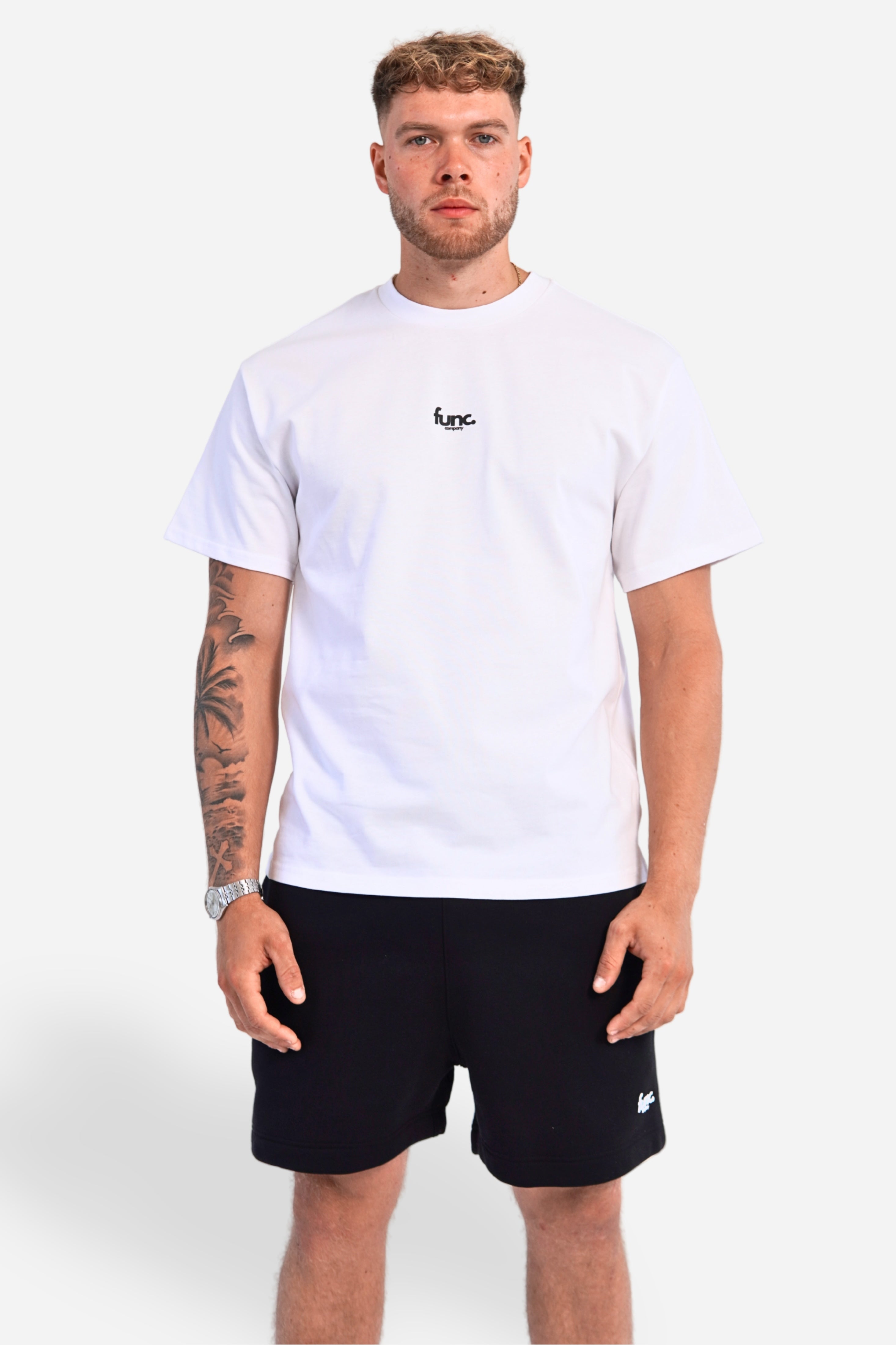 heavy tee | white / black