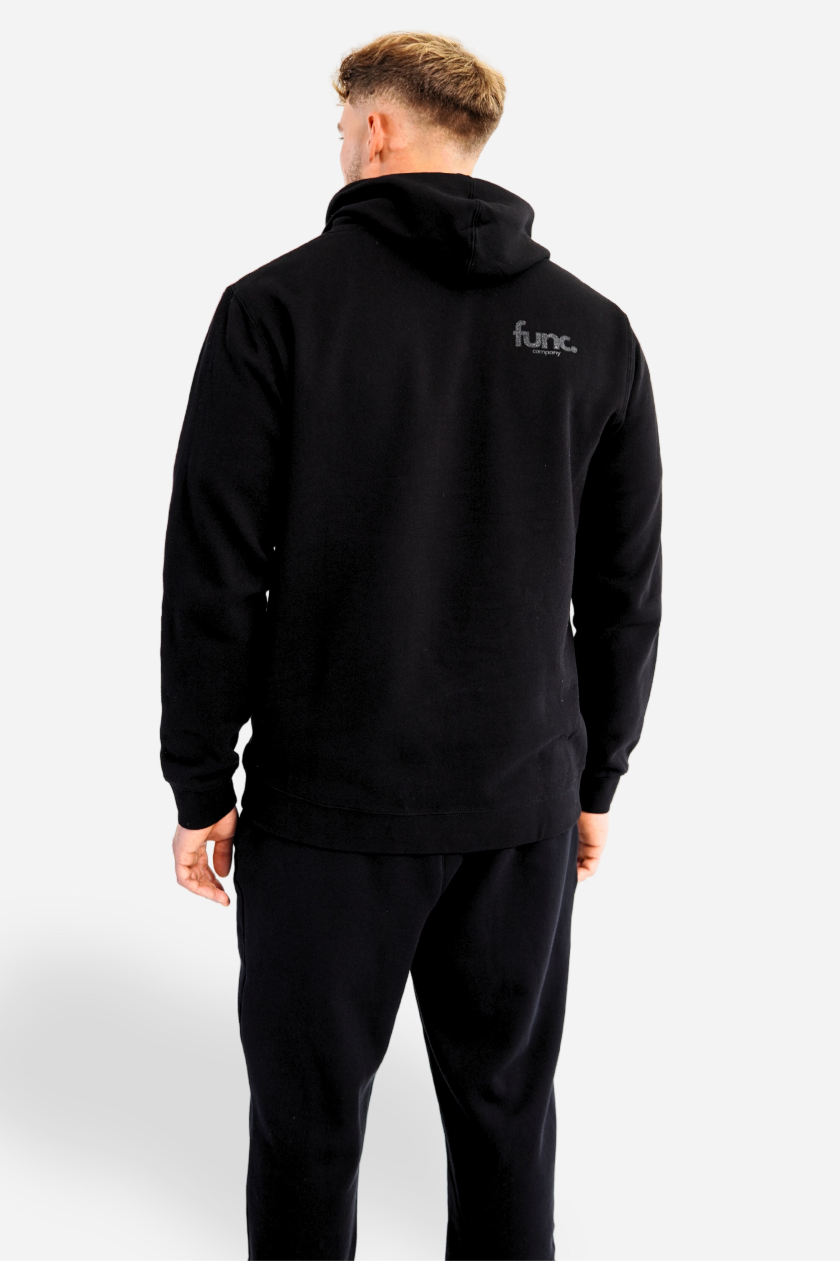 fitted hoodie | black / black