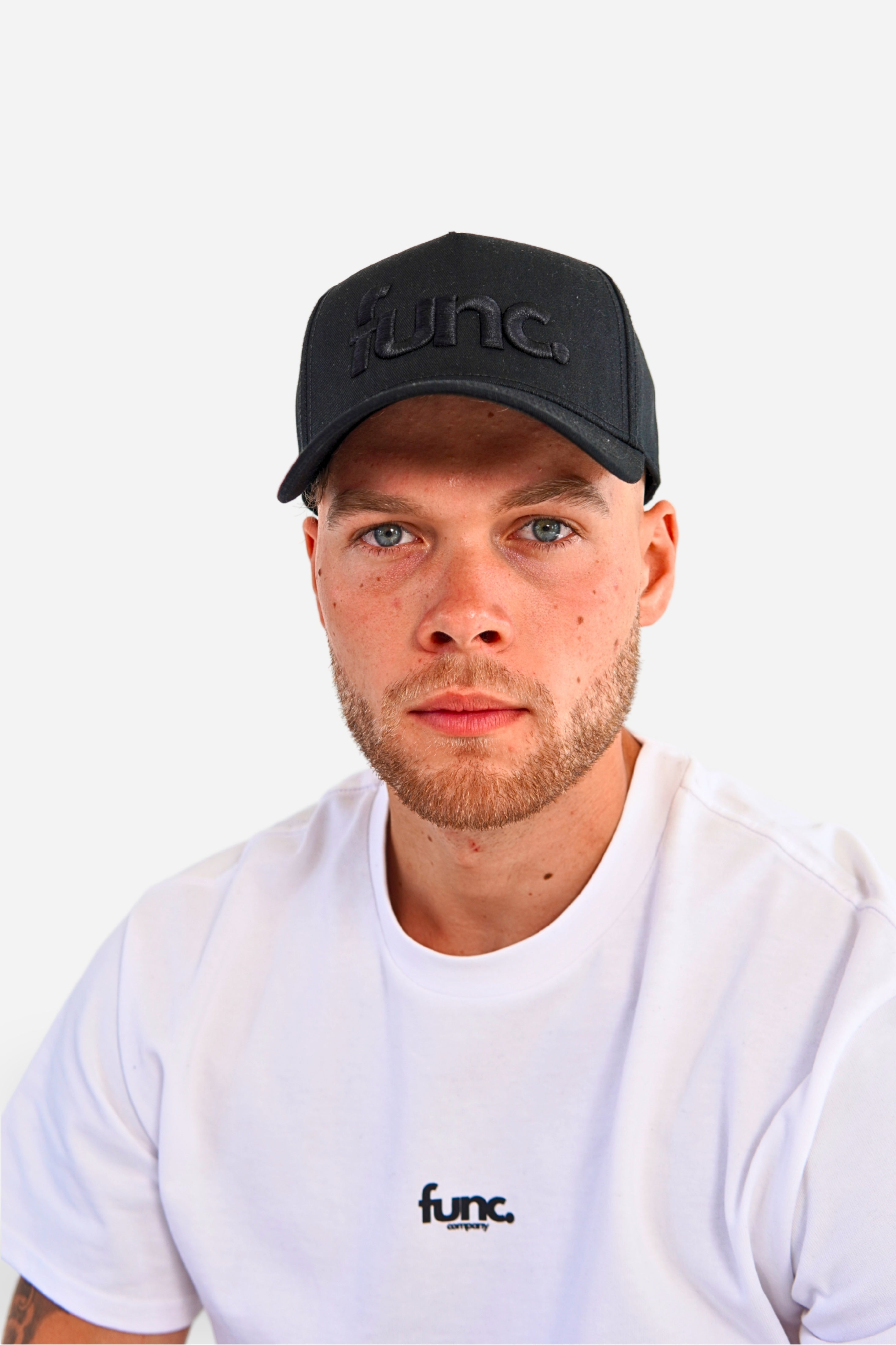frame cap | black / black