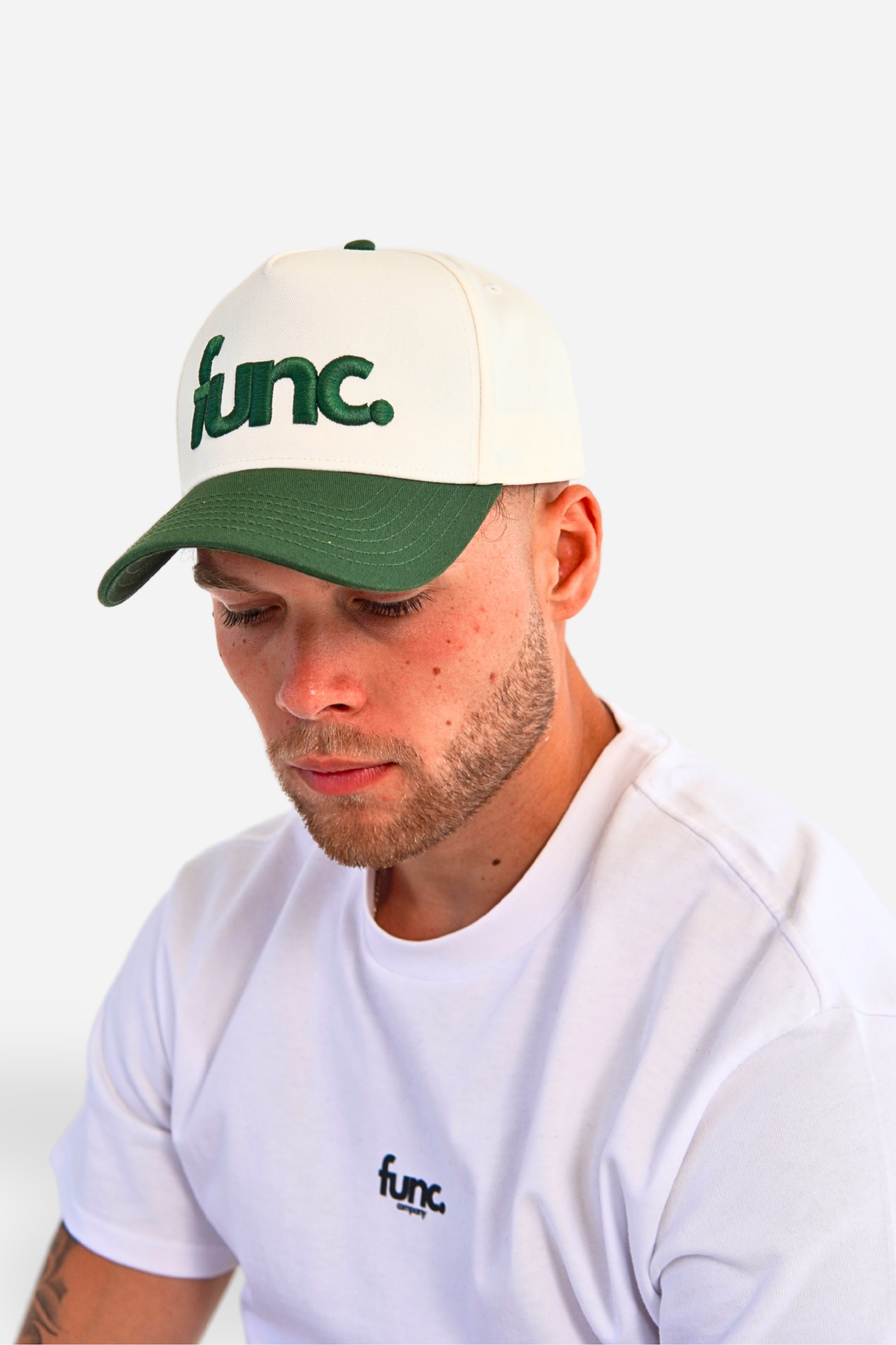 two-tone frame cap | natural / forest