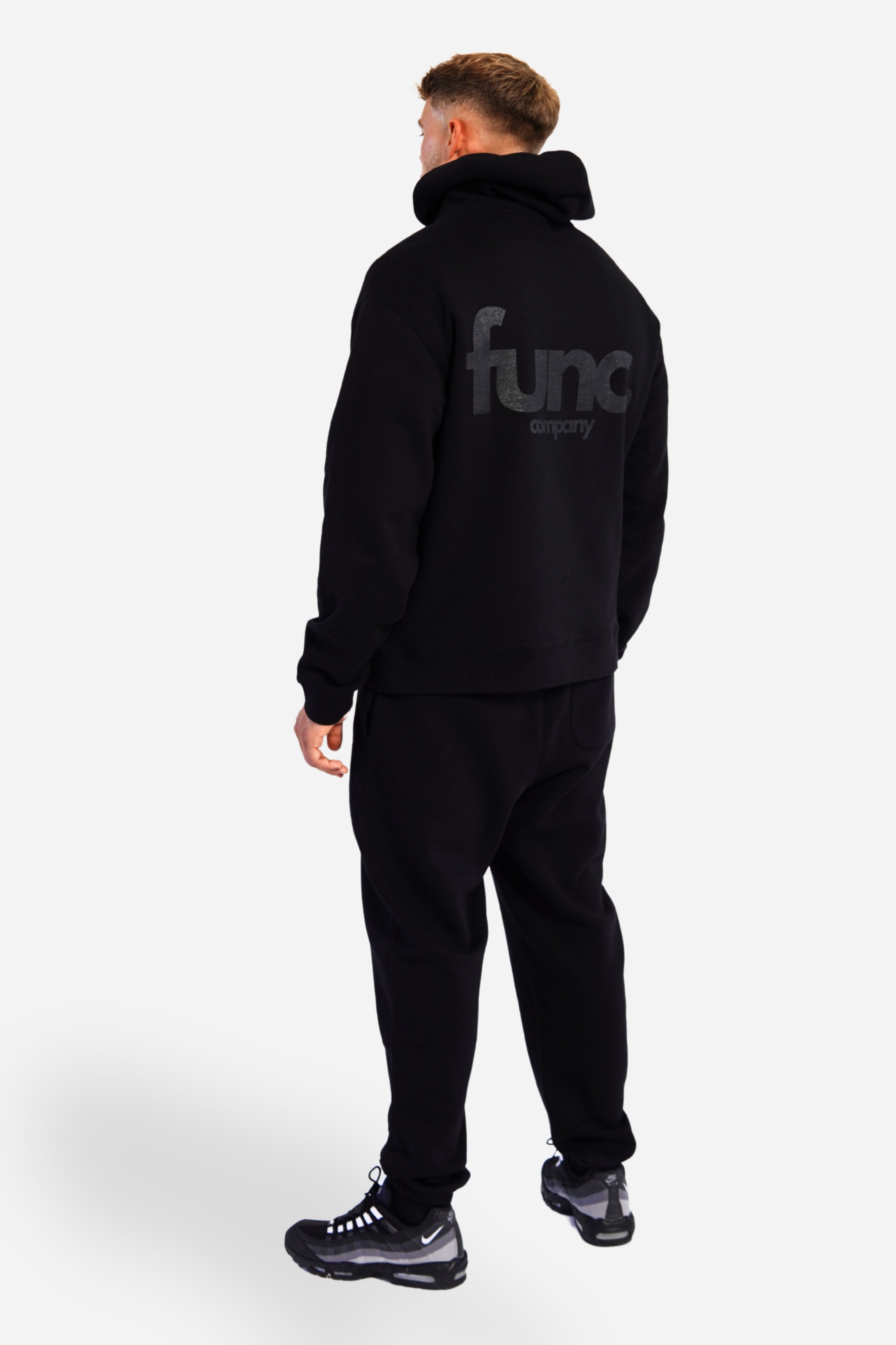 relax hoodie | solid black / black
