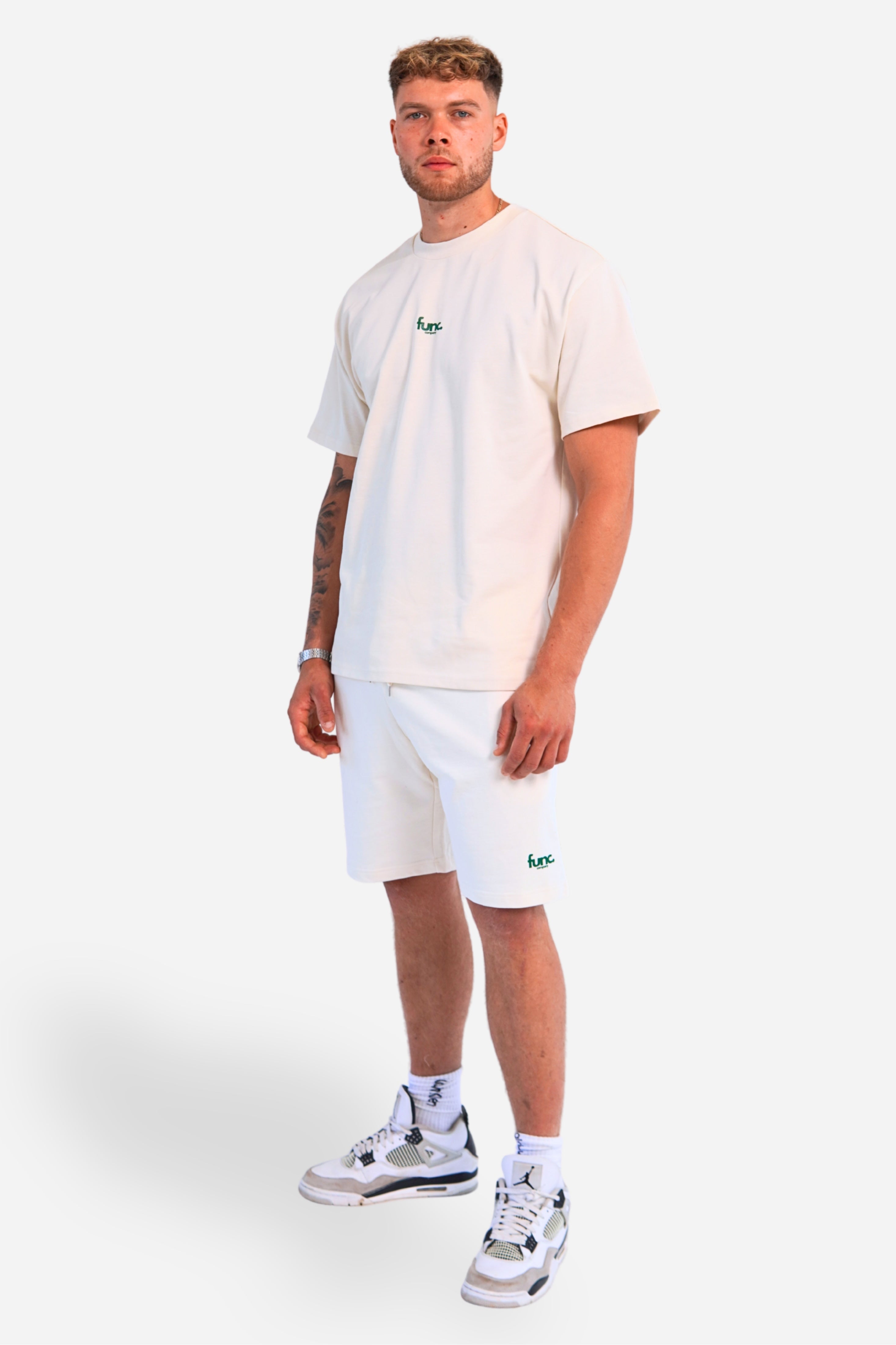heavy tee | ecru / green
