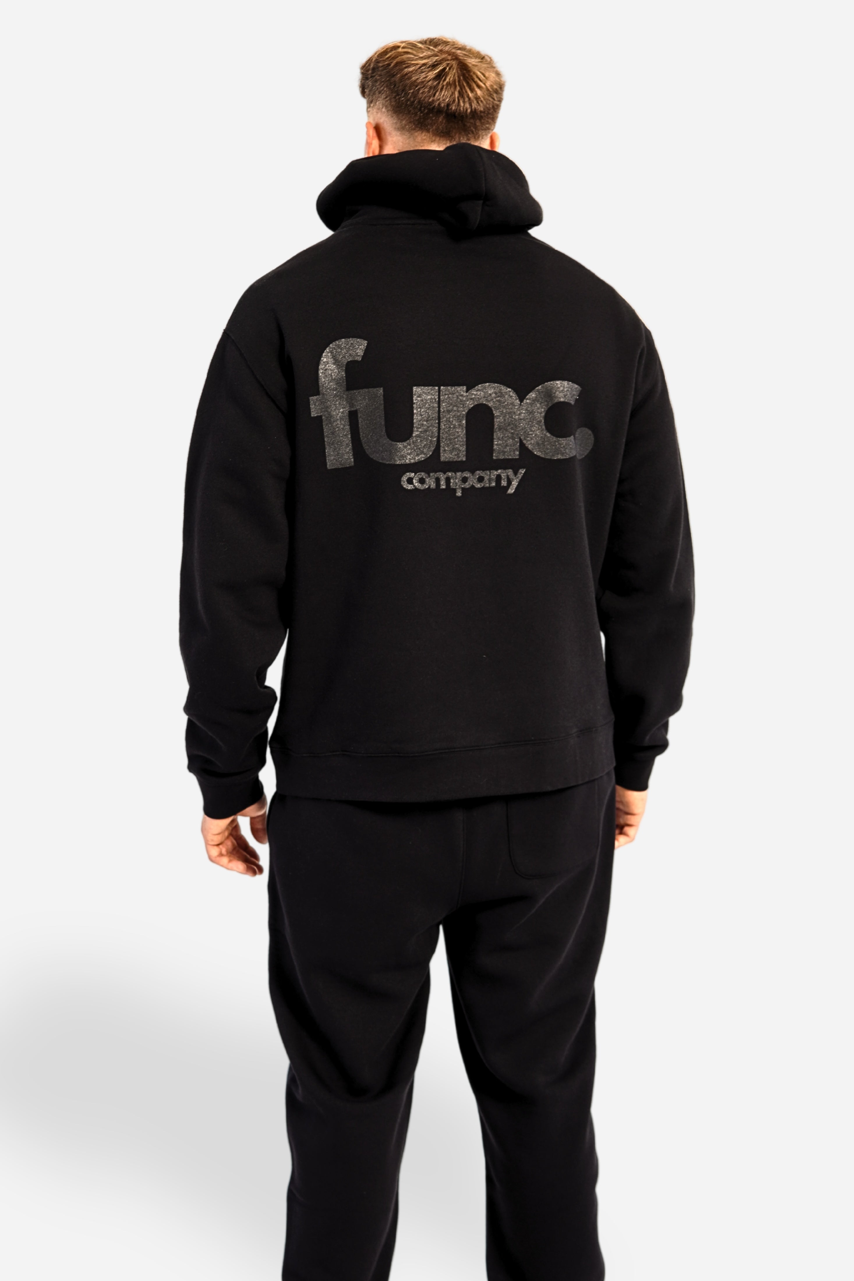 relax hoodie | solid black / black